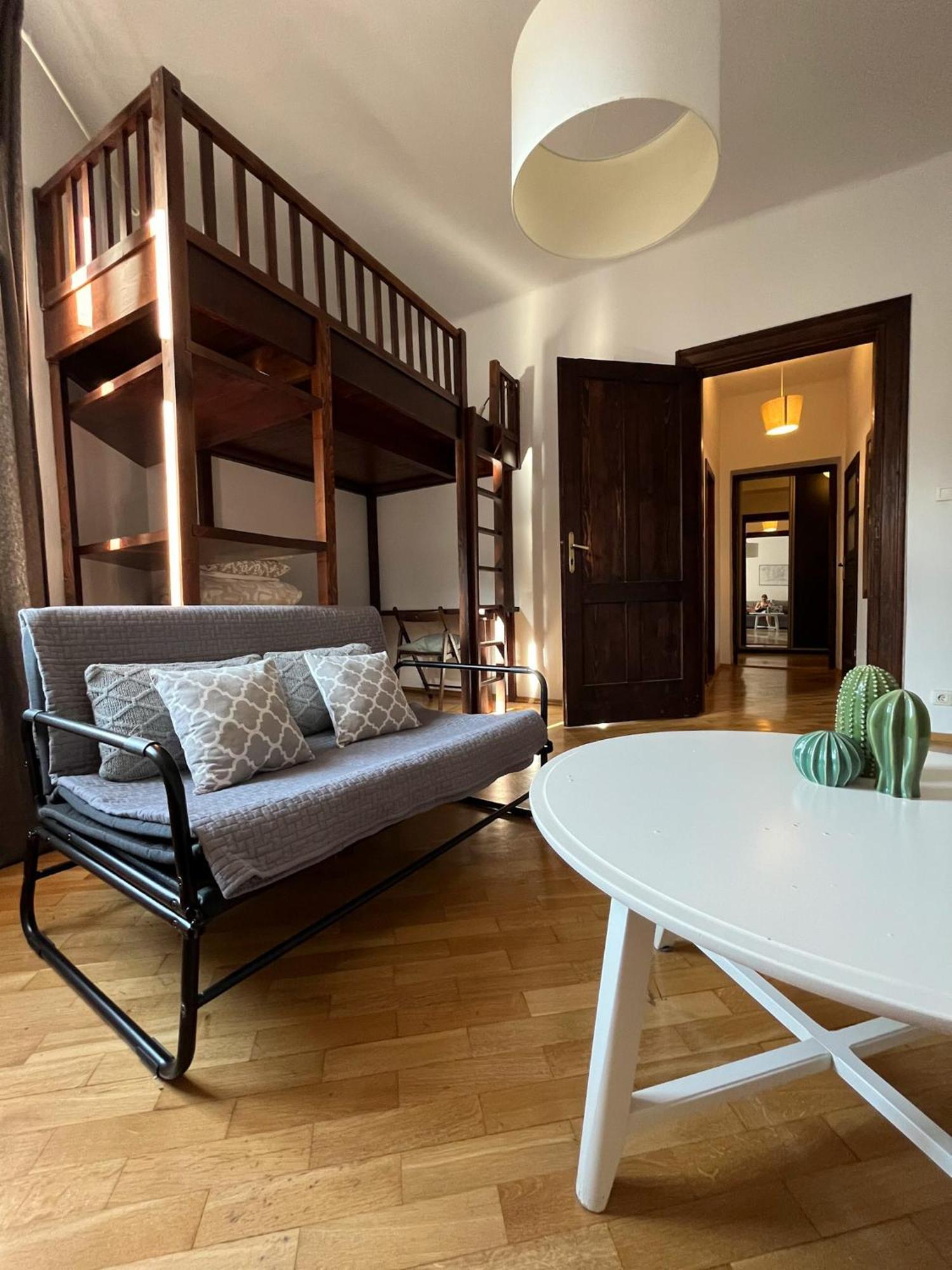 Downtown Apartment B Krasków Εξωτερικό φωτογραφία